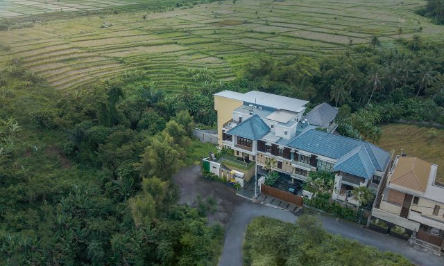 Kantor Emporio Architect 7