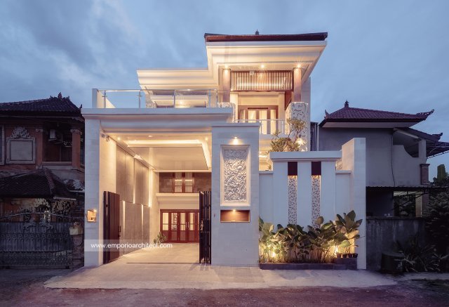 Rumah Ibu Yuni di Denpasar, Bali 1